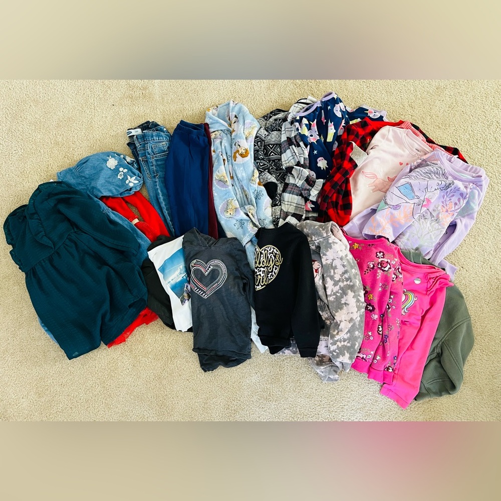 5T girls fall lot